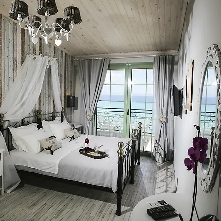 Alkionides Apartament *