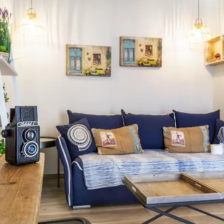 Alkionides Apartment