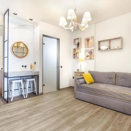 Alkionides Apartament *