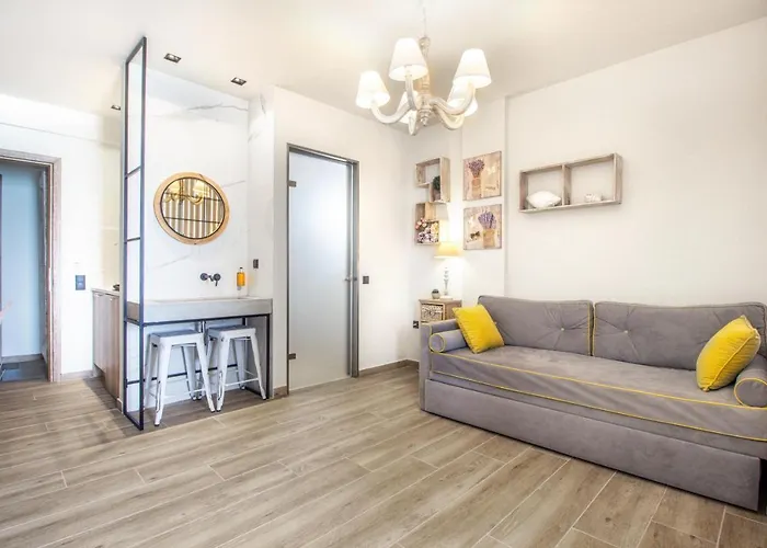 Alkionides Apartamento *