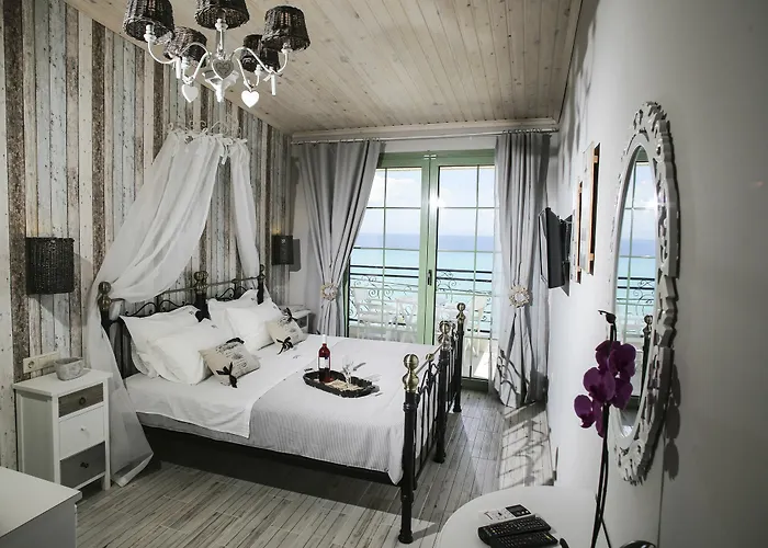 Alkionides Apartamento *